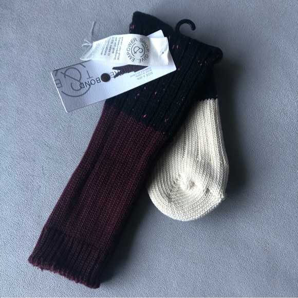 Treasure & Bond ~ Knit Socks ~ Burgundy Cream Black ~ Brand New! - Picture 4 of 6